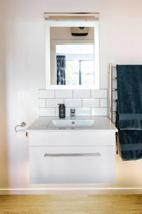 Apartament Cosy Coudret Flat Cromwell Zewnętrze zdjęcie