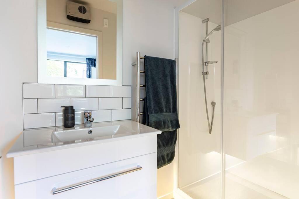 Apartament Cosy Coudret Flat Cromwell Zewnętrze zdjęcie